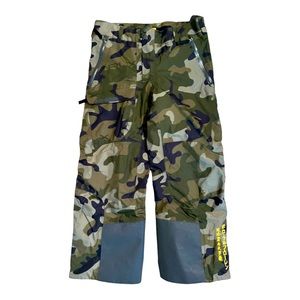 Ralph Lauren RLX boys snow/ski/snowboard Camouflage pants. size 7.  NWOT